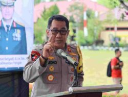 Baksos Polri Presisi, Kapolda Kalteng Bagikan Ribuan Paket Sembako Untuk Masyarakat dan Mahasiswa Jelang Ramadan