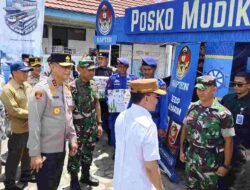 Pastikan Sembako Tercukupi Dan Arus Mudik Aman, Kapolda Kalteng Bersama Gubernur dan Danrem Tinjau Pasar Tradisonal, Bandara Dan Pelabuhan di Sampit