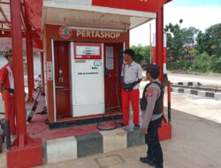 Anggota Pospol Batu Agung Laksanakan Sambang Ke Pom Mini Untuk Menyampaikan Pesan Kamtibmas