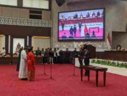 Freddy Ering dan Nyelong Inga Simon Dilantik sebagai Anggota DPRD Kalteng, Gantikan Wiyanto dan Muhammad Alfian