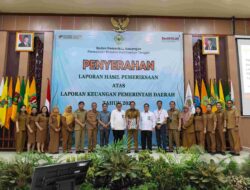 Pemerintah Pulang Pisau H.Ahmad Rifa’i Hadiri Kegiatan Penyerahan Hasil Pemeriksaan Keuangan