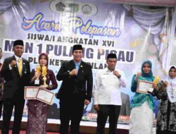 Wabup Pulang Pisau H. Ahmad Jayadikarta Berharap Anak Didik Melanjutkan Sekolah ke Jenjang yang Lebih Tinggi