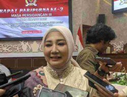 Endang Susilawatie Resmi Gantikan Kursi DPRD Kalteng Lewat PAW