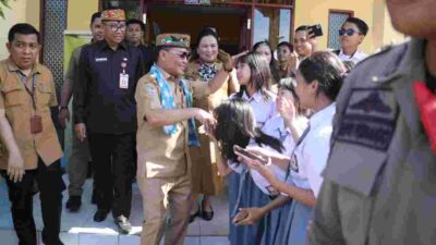 Gubernur Kalteng Sidak SMAN 3 Palangka Raya: Tak Boleh Ada Sekolah Tahan Ijazah!