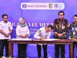 Wali Kota Fairid Naparin Tegaskan Komitmen Digitalisasi di High Level Meeting TP2DD Palangka Raya