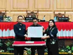 Tiga Raperda Disahkan, Wali Kota Palangka Raya Sampaikan Apresiasi dalam Rapat Paripurna DPRD