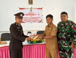 Polsek Hanau Hadiri Syukuran HUT Bhayangkara ke-79 di Kantor Desa Pembuang Hulu I