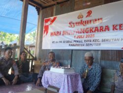RT 04 Desa Persil Raya Gelar Syukuran dan Berikan Kue HUT Bhayangkara ke-79 kepada Polres Seruyan