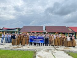 Satlantas Polres Seruyan Jadi Pembina Upacara di SMKN 1 Kuala Pembuang