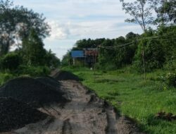 Proyek Jalan Di Rey 4 Desa Mantaren 1 Diduga Asal-asalan, Material Timbun Jalan Dan Hampir Sebulan Tanpa Plang PLT Kadis PUPR Bungkam
