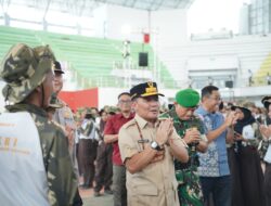 Gubernur Agustiar dan Plt. Kadisdik Reza Prabowo Tekankan Disiplin dan Nasionalisme Pelajar