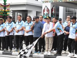 Rayakan HUT Korpri, ASN Pemprov Kalteng Antusias Ikuti Jalan Sehat Bersama Gubernur