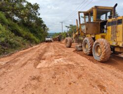 Perbaikan Jalan Rusak Parah di Seruyan Tengah Dimulai: Manajemen Baru PT CKS Turun Tangan, Warga Sambut Harapan dan Kritik