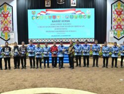 Plt. Sekda Kalteng Buka Raker Forsesdasi, Ajak Sekda Jadi Motor Penggerak ASN