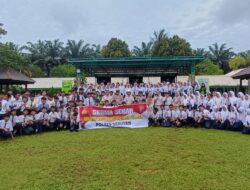 Lewat Program “Serma Sekar”, Sat Binmas Polres Seruyan Bekali Pelajar SMP Wijaya Kusuma Bahaya Bullying hingga Judi Online