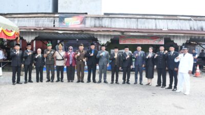 Bupati H. Ahmad Rifa’i Lantik 6 Pejabat Satu Lurah Manajerial, Perkuat Kinerja Pemerintahan Kabupaten Pulang Pisau