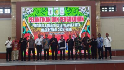 Bentuk Sinergi Bersama Komponen Masyarakat, Dandim 1016/Plk Hadiri Pelantikan dan Pengukuhan Batamad Kota Palangka Raya