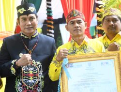 Hadiri Upacara HUT ke-69 Kalteng, Wabup Pulang Pisau Ahmad Jayadikarta Apresiasi Penghargaan Desa Anti Korupsi untuk Talio Muara