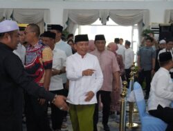 Gubernur Kalteng Sambut Masyarakat dalam Open House Iduladha 1447 H