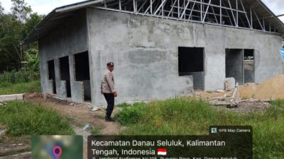 Polsek Hanau Monitoring Progres Pembangunan SPPG 3T di Desa Rungau Raya