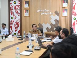 Wakil Bupati Pulang Pisau Ahmad Jayadikarya Pimpin Rapat Forum Tindak Lanjut Program Donasi JKN