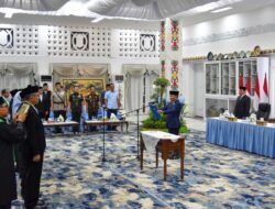Delapan Pejabat Tinggi Pratama Dilantik, Gubernur Tekankan Profesionalisme dan Integritas