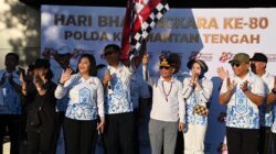 Gubernur dan Ketua TP PKK Kalteng Hadiri Fun Bike dan Jalan Sehat Sambut HUT Bhayangkara ke-80