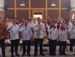 Kepala Dinas Kesehatan Pulang Pisau dr. Ellyana Dampingi Wakil Bupati Hadiri Musyawarah PMI