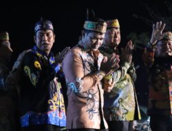 Bupati Ahmad Rifa’i dan Wakil Bupati Ahmad Jayadikarta Buka Lomba Lagu Dangdut Dayak se-Kalteng