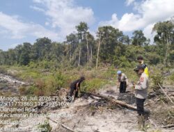 POLSEK DANAU SEMBULUH VERIFIKASI TITIK HOTSPOT KARHUTLA, PASTIKAN KONDISI LAPANGAN AMAN