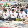 Gubernur Agustiar Sabran Bersama Masyarakat Kalteng Salat Istisqa, Memohon Hujan dan Keselamatan dari Karhutla