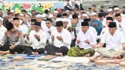 Gubernur Agustiar Sabran Bersama Masyarakat Kalteng Salat Istisqa, Memohon Hujan dan Keselamatan dari Karhutla