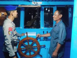 PATROLI MALAM DI DAS SERUYAN, SATPOLAIRUD PERKUAT PENGAWASAN DAN SAMBANGI WARGA